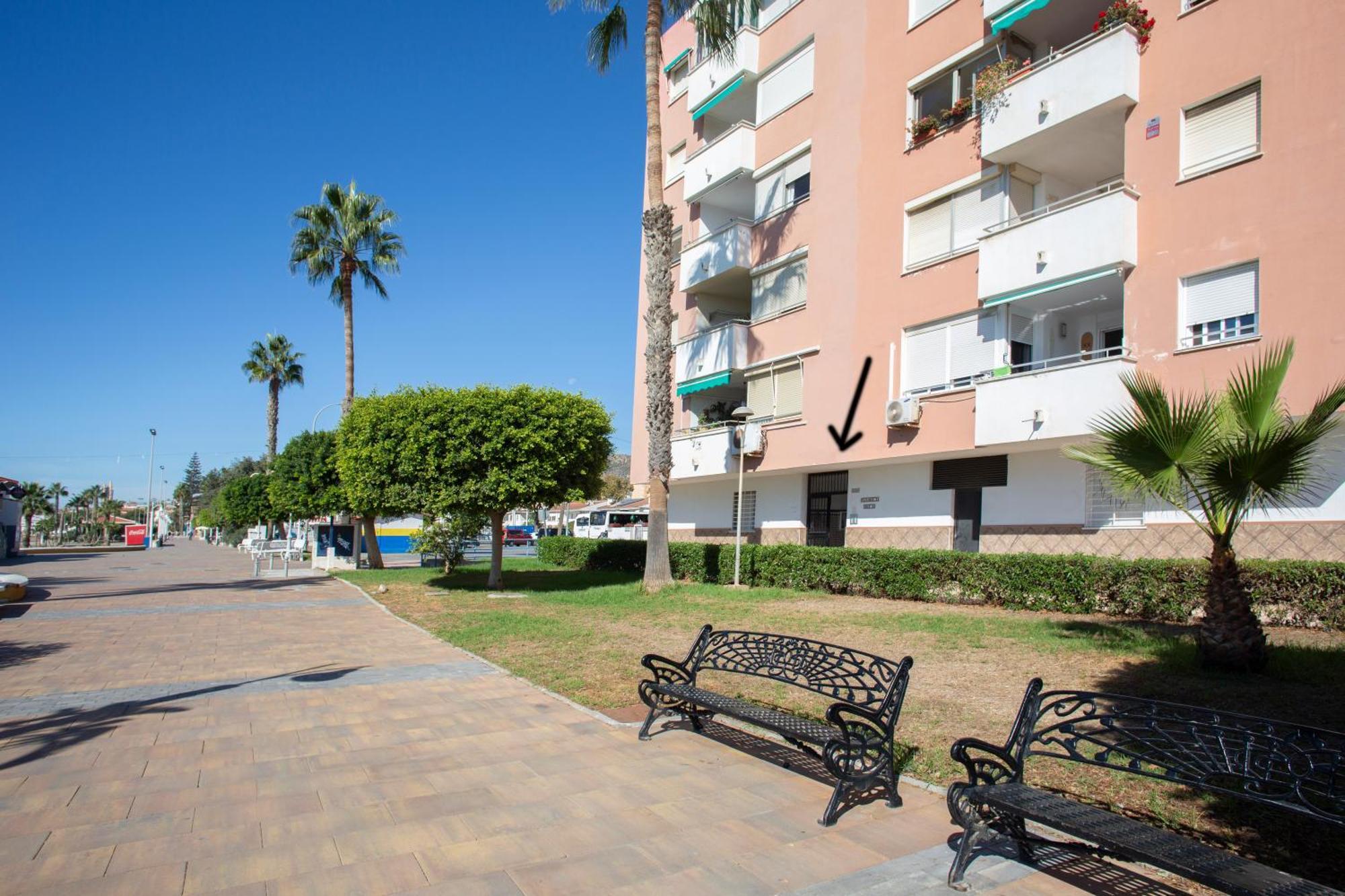 Bajo En Primera Linea - Cala Del Moral, Urbanizacion Calaflores La Cala Del Moral Exteriör bild
